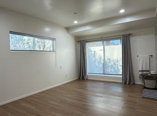 220 Daroca Ave #B, San Gabriel, CA 91775