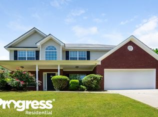 512 Howell Dr, Locust Grove, GA 30248