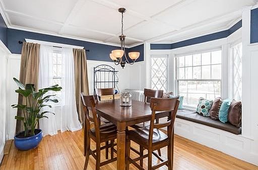 4th image of 34 Kensington Ave