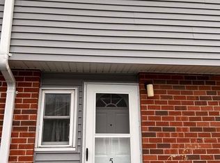 5 Manor Ct #5, Springfield, MA 01118