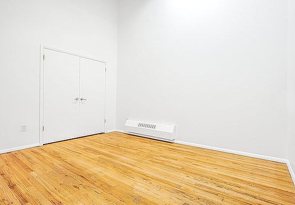 5th image of 204 Huntington St APT 2S