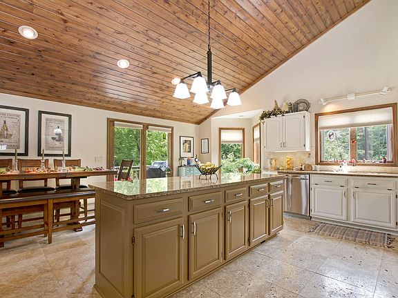 2nd image of 13614 Meadowbrook Ln