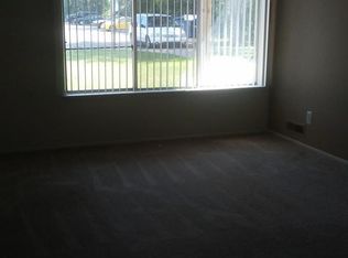 300 Terrace Dr APT 84, Flushing, MI