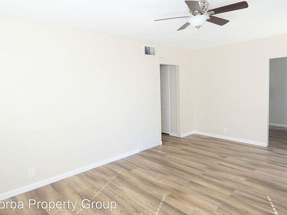 5th image of 5323 1/2 E Carson St #8161816