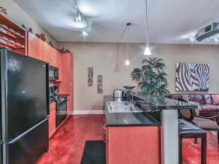1901 Post Oak Blvd #1406 — Photo 8