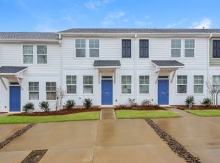 140 Valley Creek Dr, Boiling Springs, SC 29316