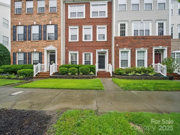 9564 Kings Parade Blvd, Charlotte, NC 28273