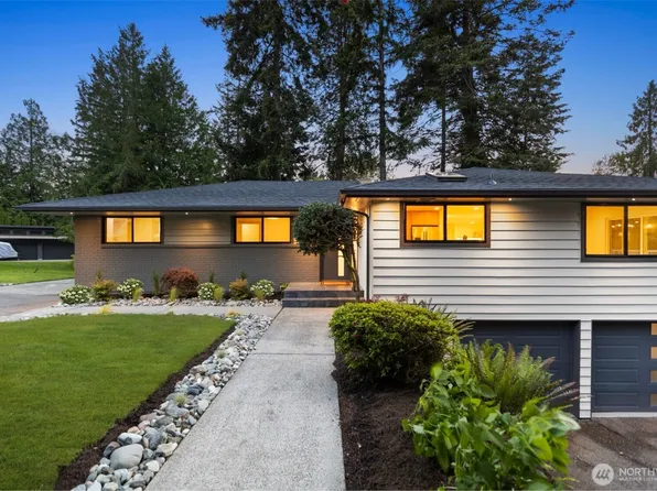 16858 76th Avenue W, Edmonds, WA 98026