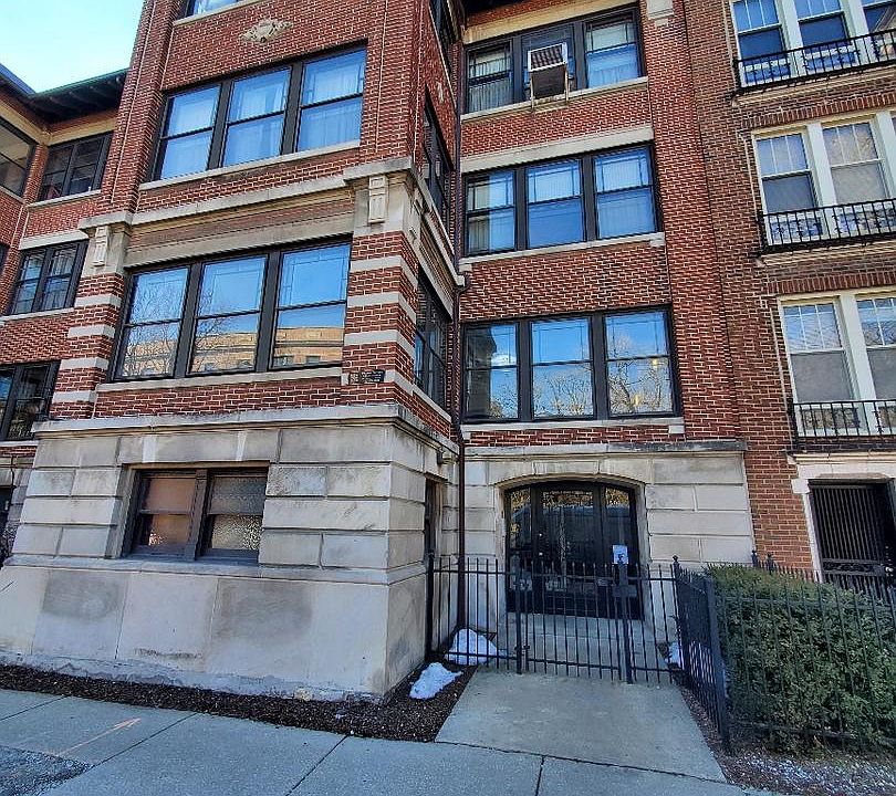 1st image of 5048 S Woodlawn Ave #1A