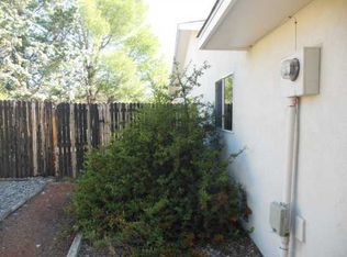 2105 Forest Trail Rd SE, Rio Rancho, NM 87124