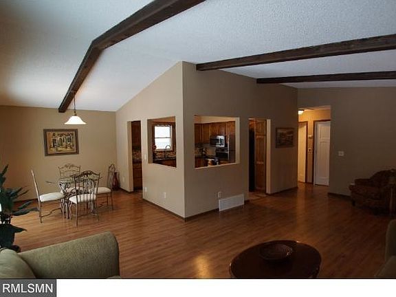 3rd image of 13104 Manor Blvd E