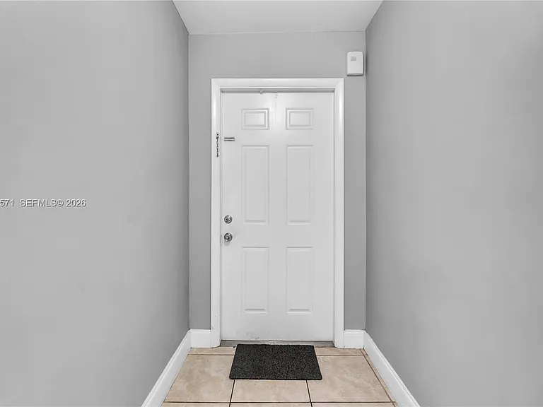 9820 NW 65th Ct #B13 — Photo 7