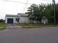 2nd image of 103 Wood St