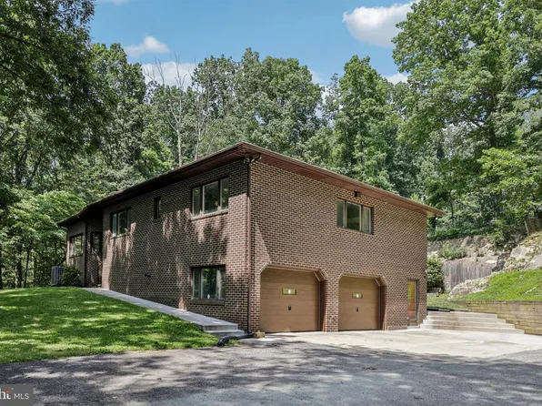 1384 Driver Rd, Marriottsville, MD 21104