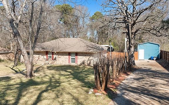 3rd image of 14820 Willowwood Dr