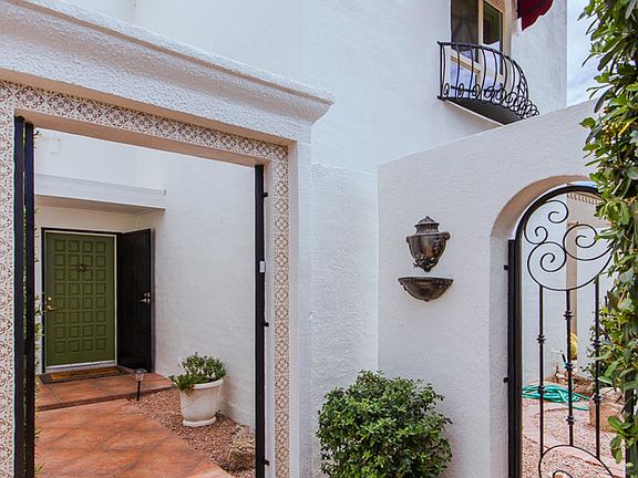 3rd image of 8032 N Casas Placita