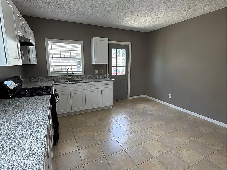 111 Inlane St — Photo 21