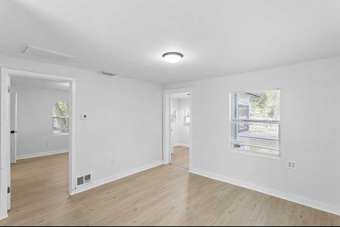 1 bed, $1,475 — Photo 2