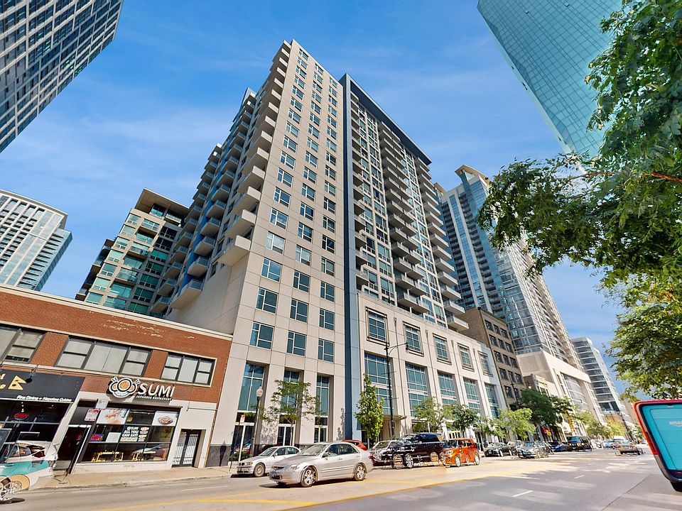 1st image of 1305 S Michigan Ave APT 1402