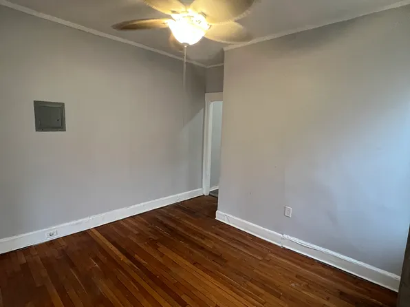 4 Eaton Pl APT 2, East Orange, NJ 07017