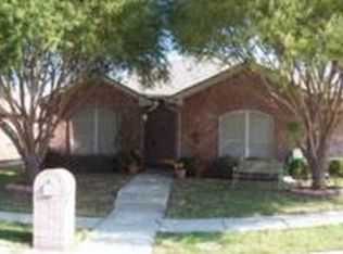 1106 Christa Dr, Mesquite, TX 75149