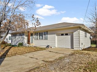 708 Kitty St, Trenton, MO 64683