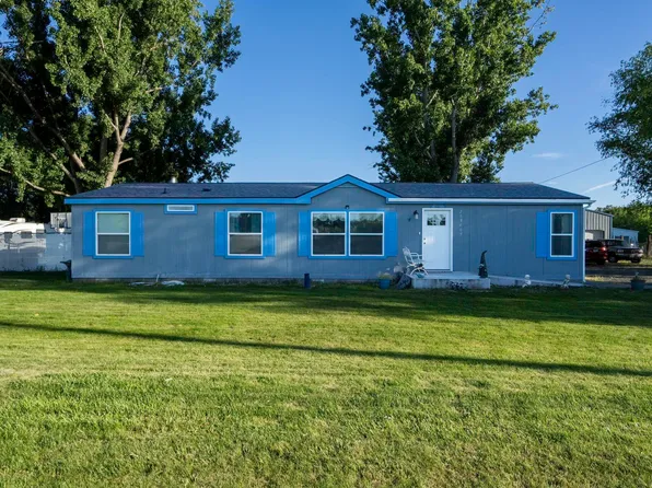 208405 E Bowles Rd, Kennewick, WA 99337