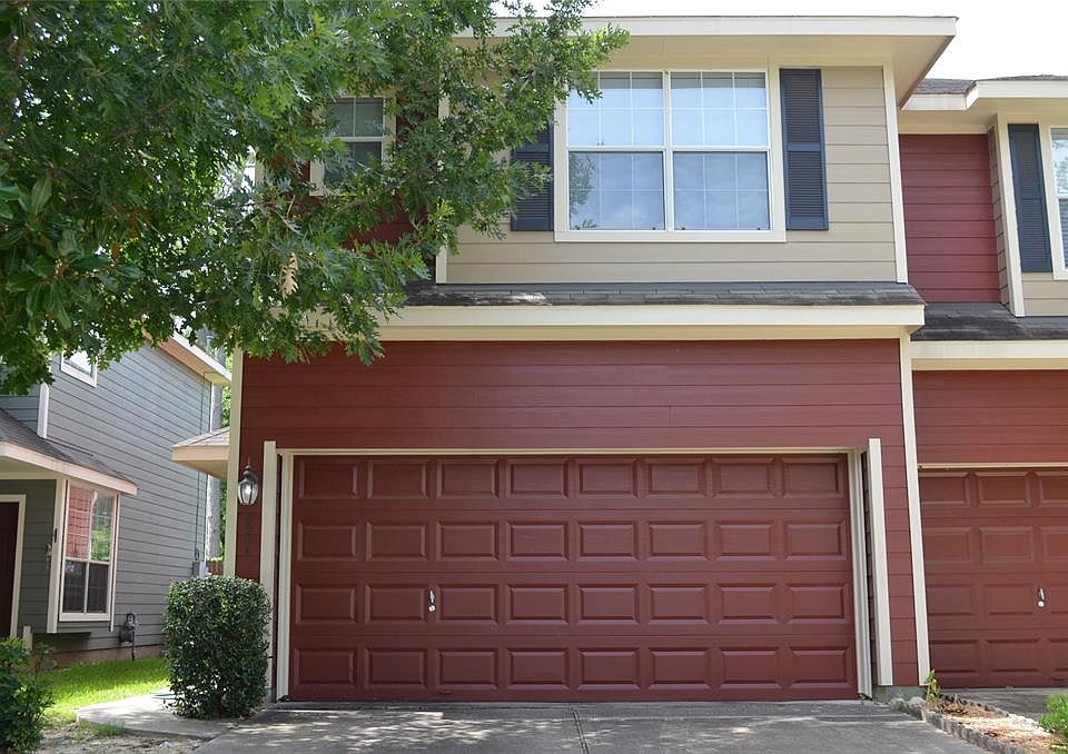 1st image of 8904 Elm Drake Ln