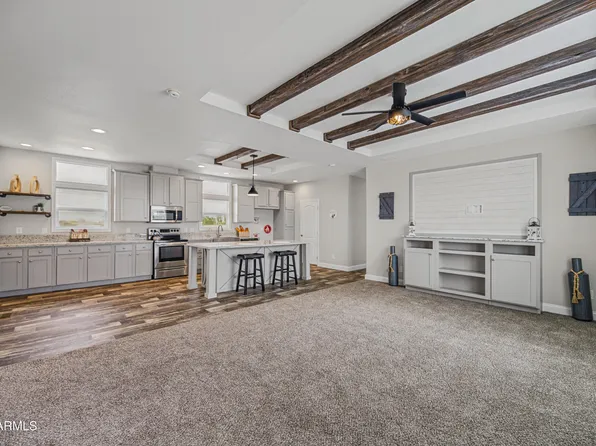 2230 N SUMMERS Lane, Maricopa, AZ 85139