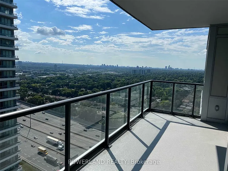 95 McMahon Dr #2901 — Photo 14