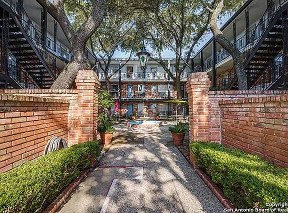 4th image of 8401 N New Braunfels Ave APT 308