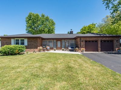 411 Thompson Ave, Winthrop Harbor, IL, 60096