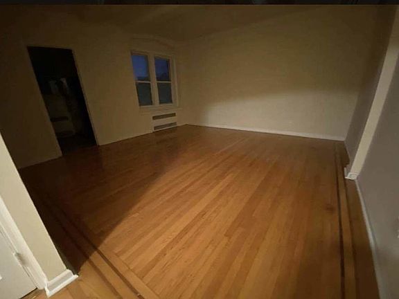 4th image of 8343 118th St APT 1B