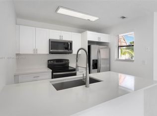 Lago Grande Condo Three B, Hialeah, FL 33016
