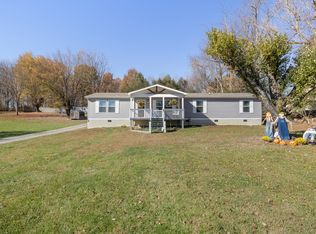484 Old Airport Rd, Bristol, VA 24201