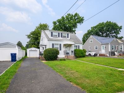 1717 Crescent Pkwy, Linden, NJ, 07036