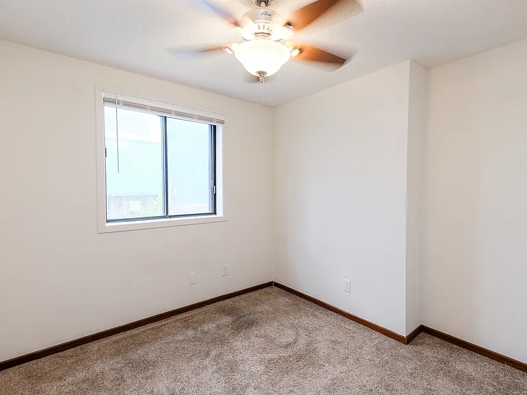 Randolph Avenue | 1743 — Photo 6