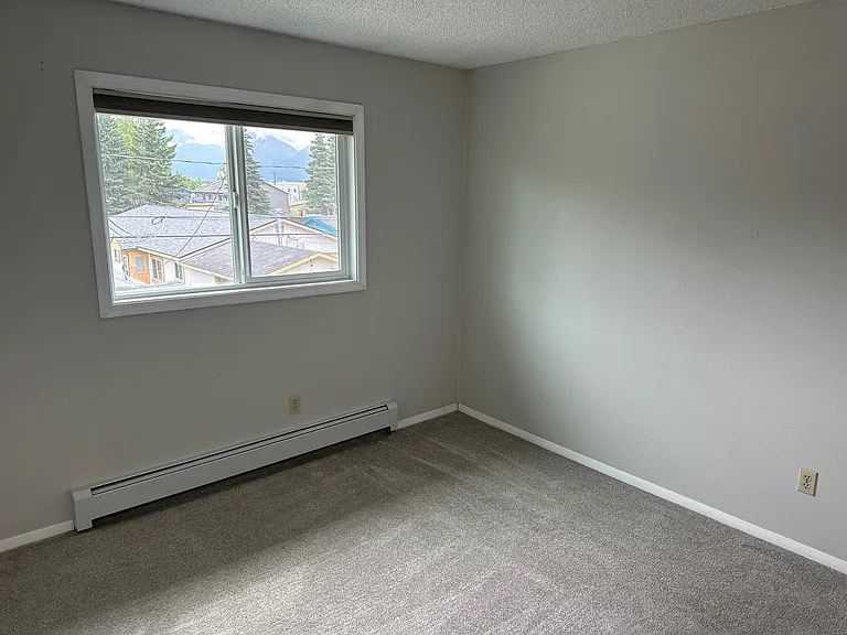 1109 Medfra St — Photo 30