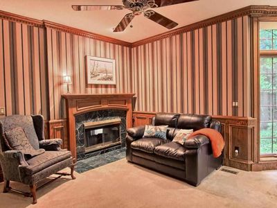 457 Peninsula Knolls Ln, Traverse City, MI, 49686