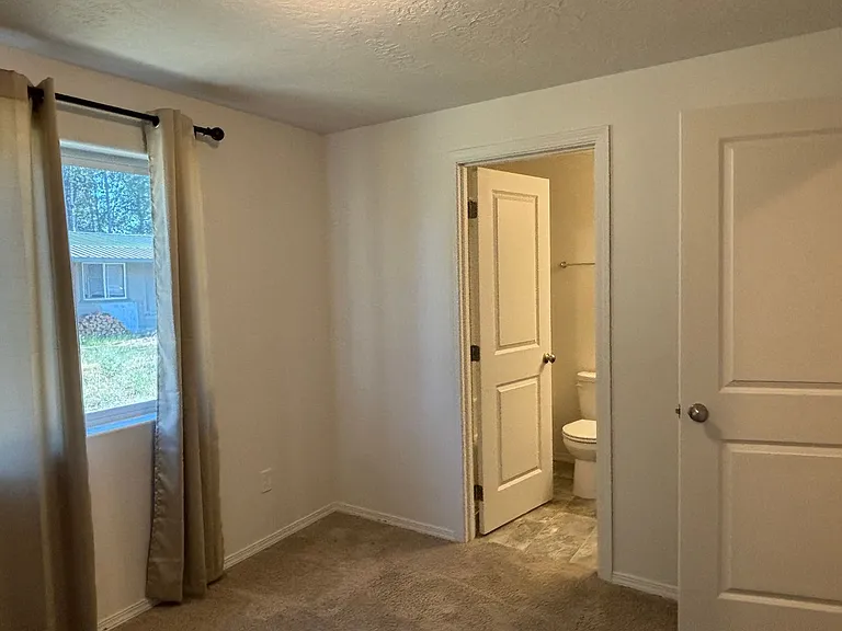 51575 Stillwell St — Photo 11