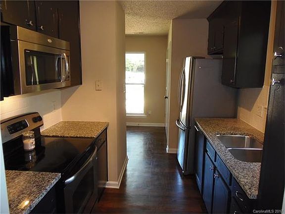 2nd image of 11432 Kingfisher Dr