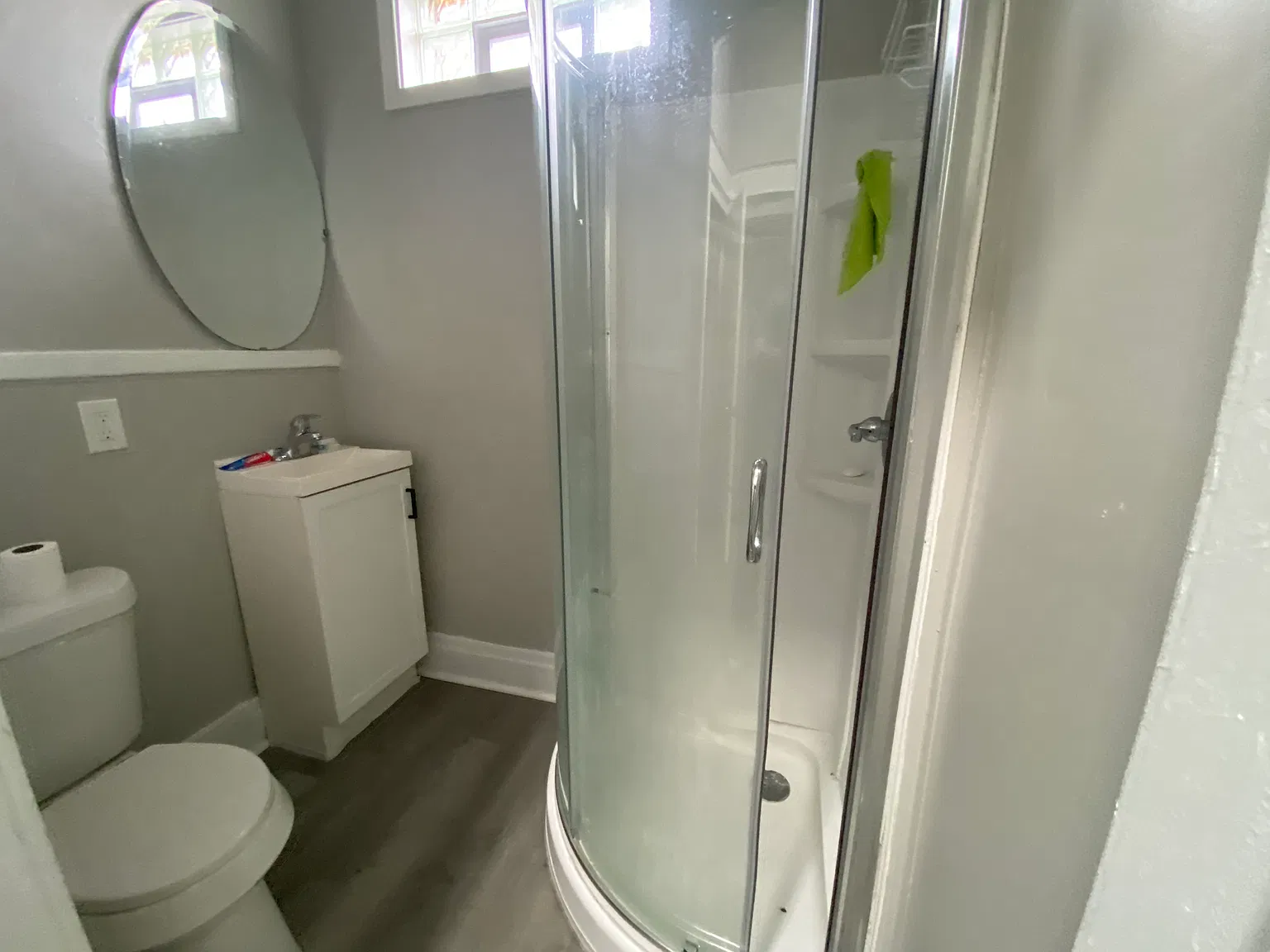 2 bed, 764 sqft, $1,200 — Photo 2