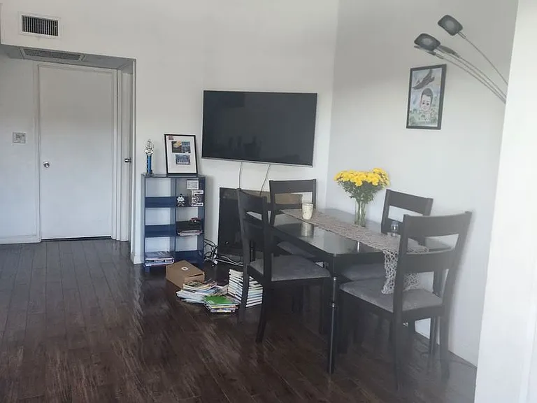 10159 Pinewood Ave — Photo 3