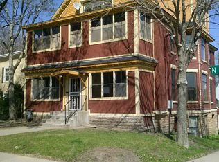 200 Cedar Lake Rd N, Minneapolis, MN 55405