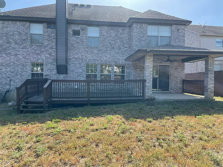 21938 Legend Point Dr — Photo 164