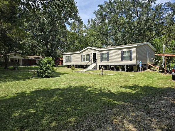 6285 Rolling Acres Dr, Baker, LA 70714