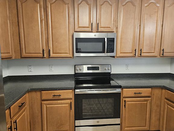 2nd image of 101 Brannan Pl Unit 112