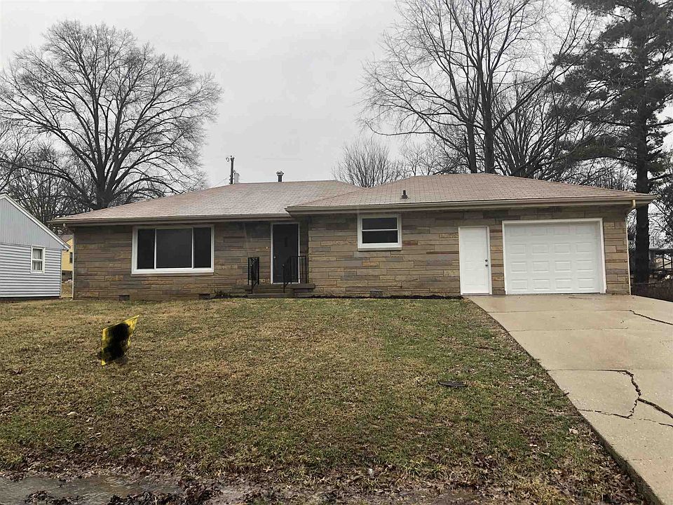 1st image of 624 W Ladd Ave