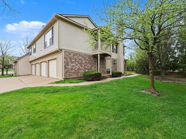 107 Commons Cir, Saline, MI 48176