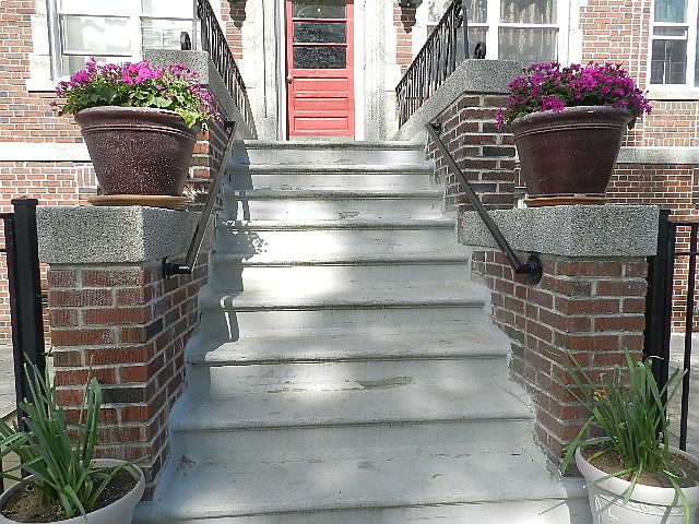 1st image of 125 Van Cortlandt Park Ave #7